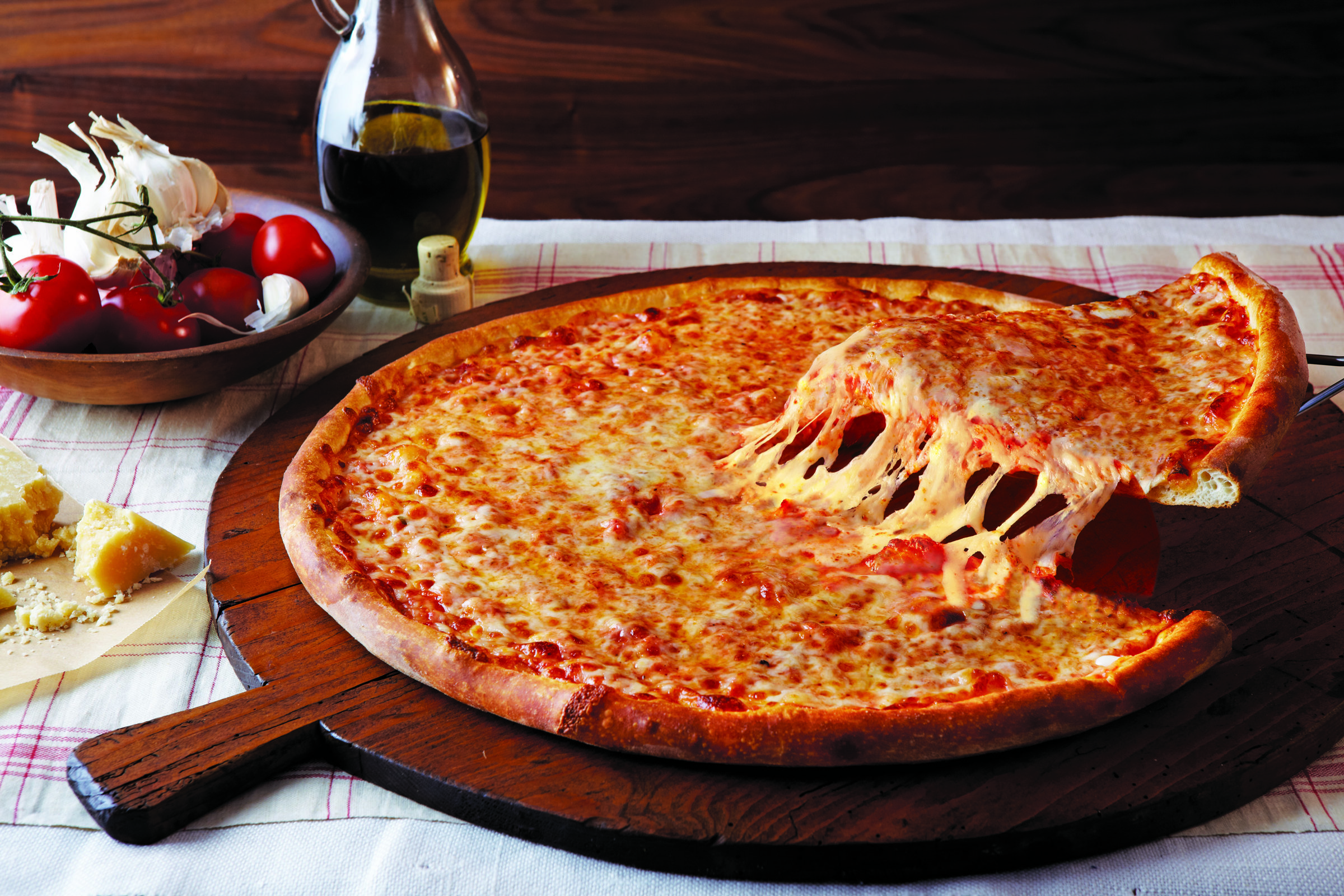 Order Cheese Pizza food online from Villa Italian Kitchen store, Bethlehem on bringmethat.com