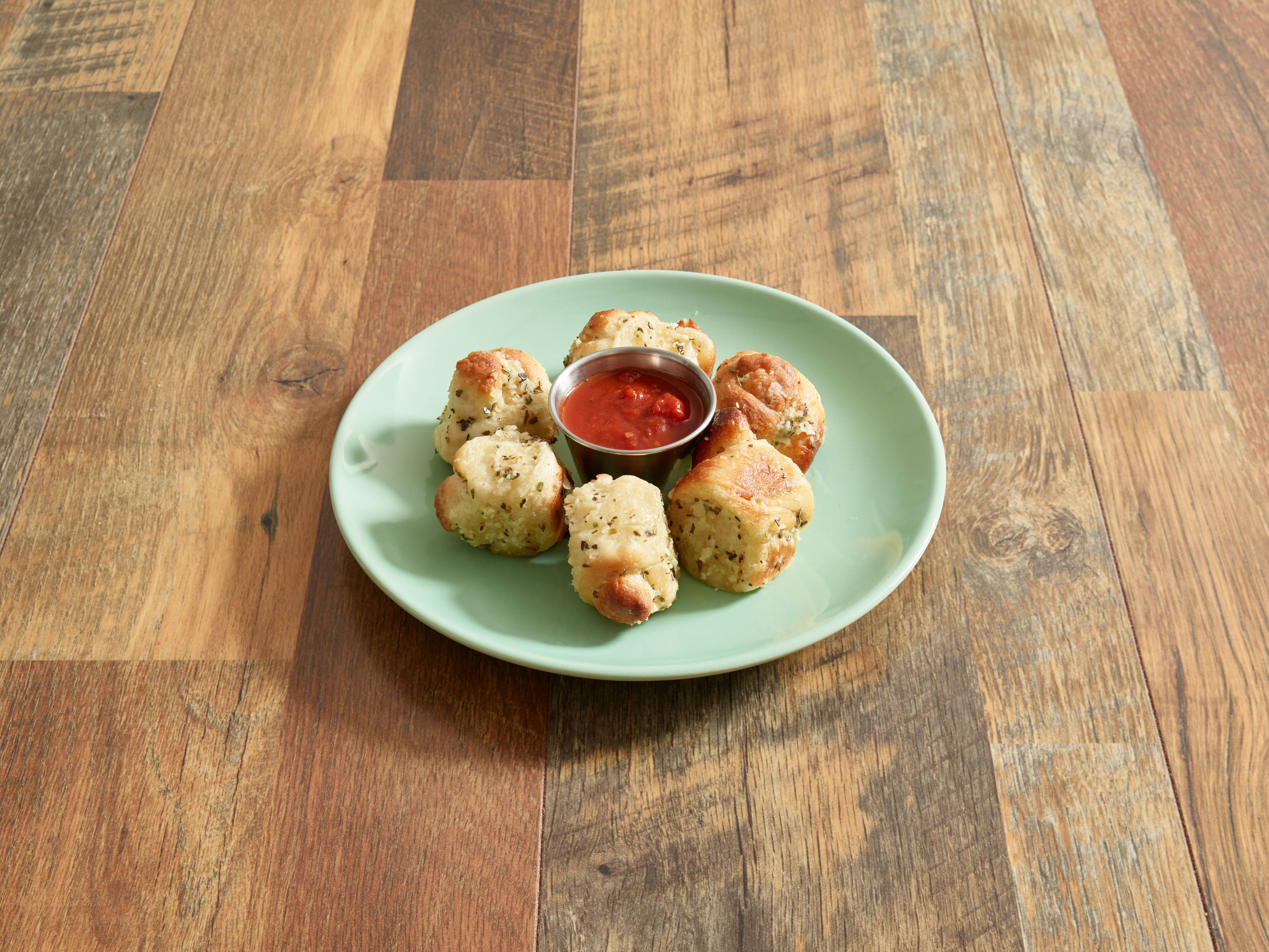 Order Garlic Knots food online from Gourmet Pizza store, New Paltz on bringmethat.com
