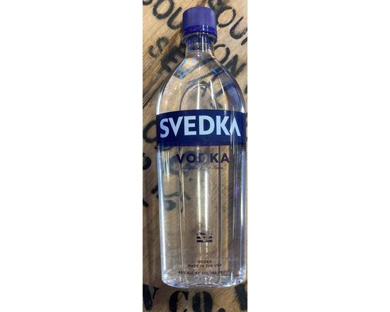 Order Svedka, 750mL vodka (40.0% ABV) food online from Chris's Liquor- 2203 S Lamar Blvd store, Austin on bringmethat.com