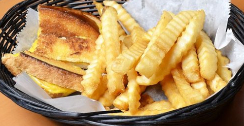 Order Kids Grilled Cheese food online from Twin Anchors Restaurant & Tavern store, Chicago on bringmethat.com