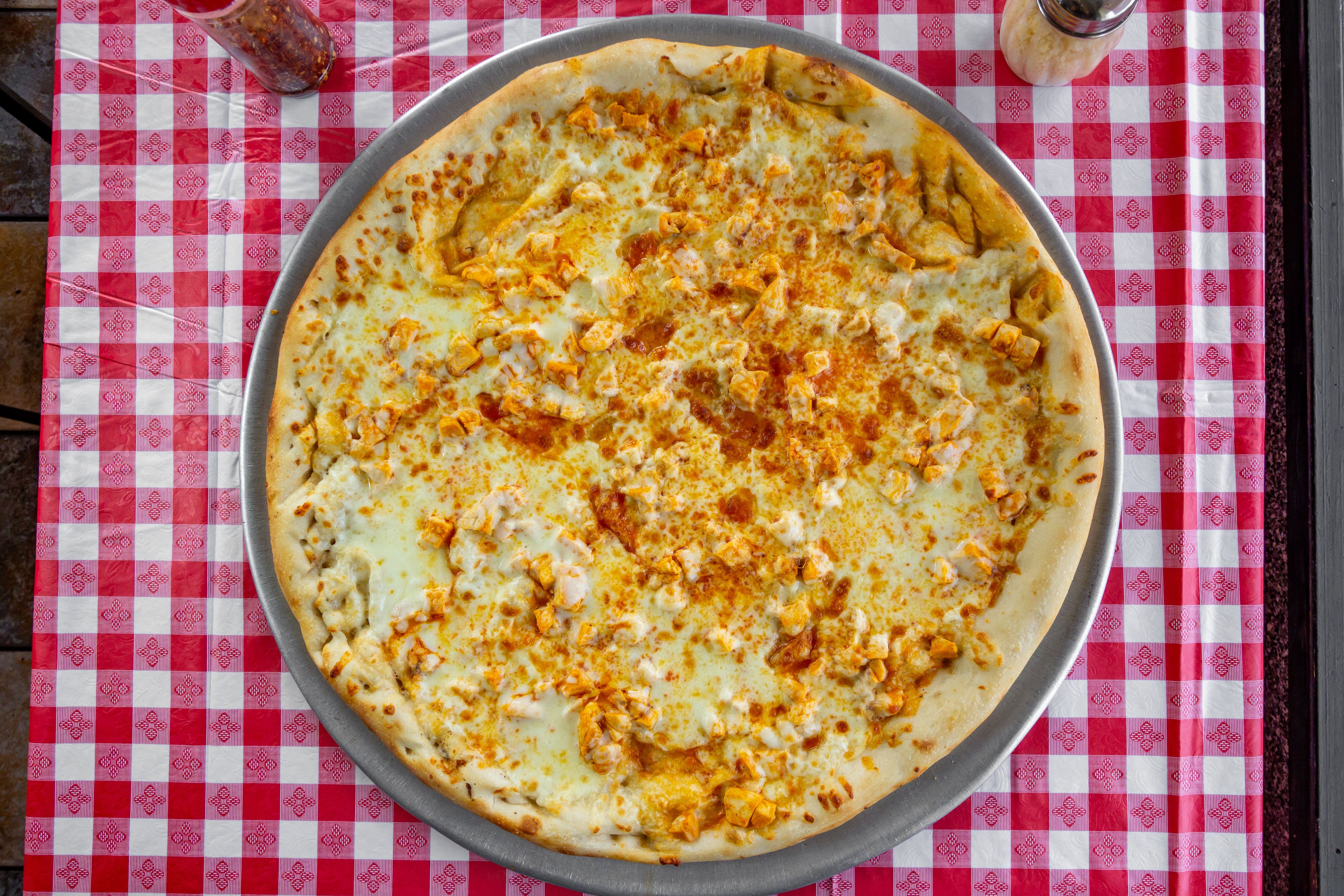 Order Buffalo Chicken Pizza - Small 14'' food online from Pizza Central store, Colonie on bringmethat.com