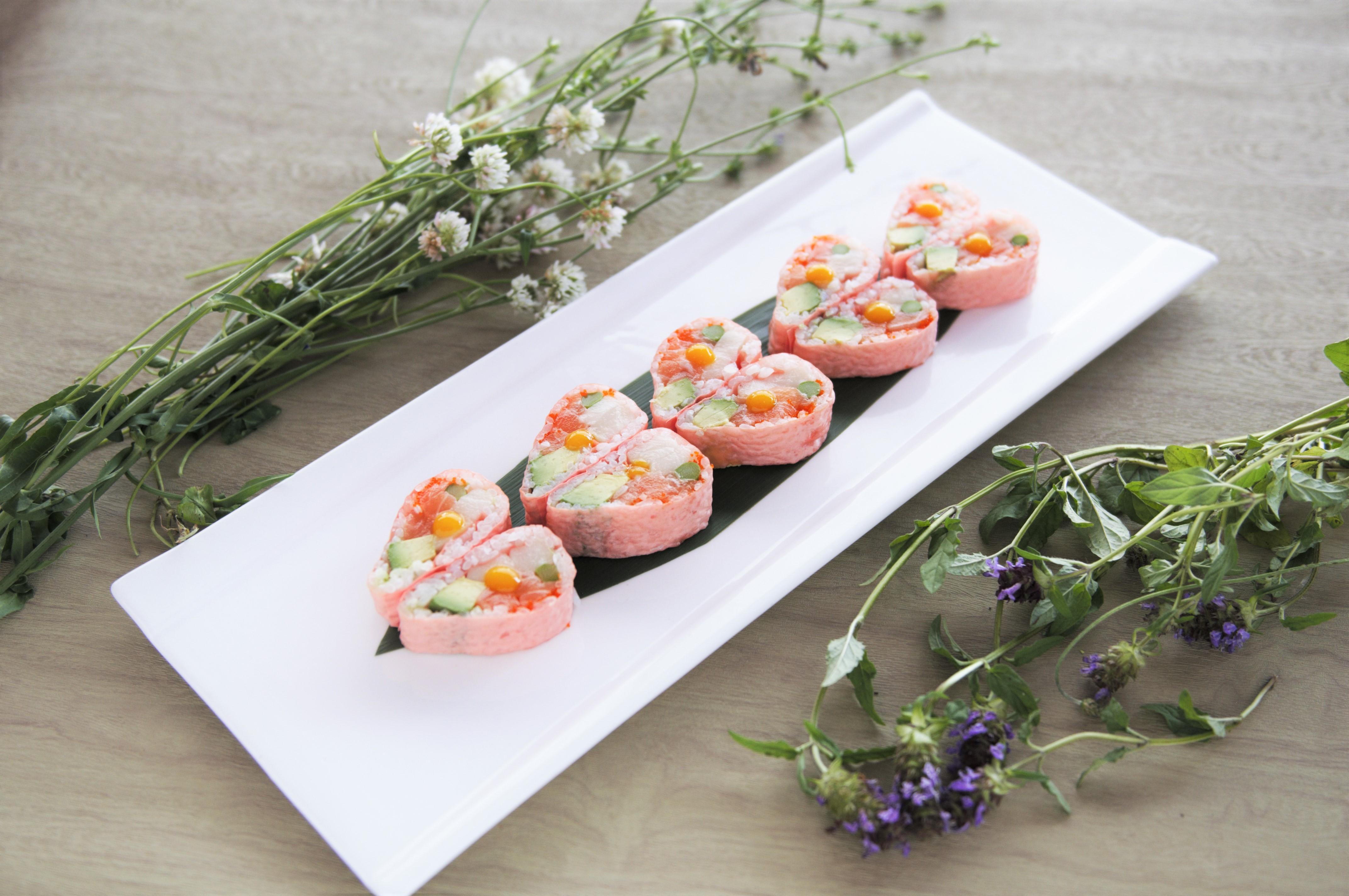 Order Valentine Roll food online from Izumi Sushi & Hibachi Steakhouse store, Levittown on bringmethat.com