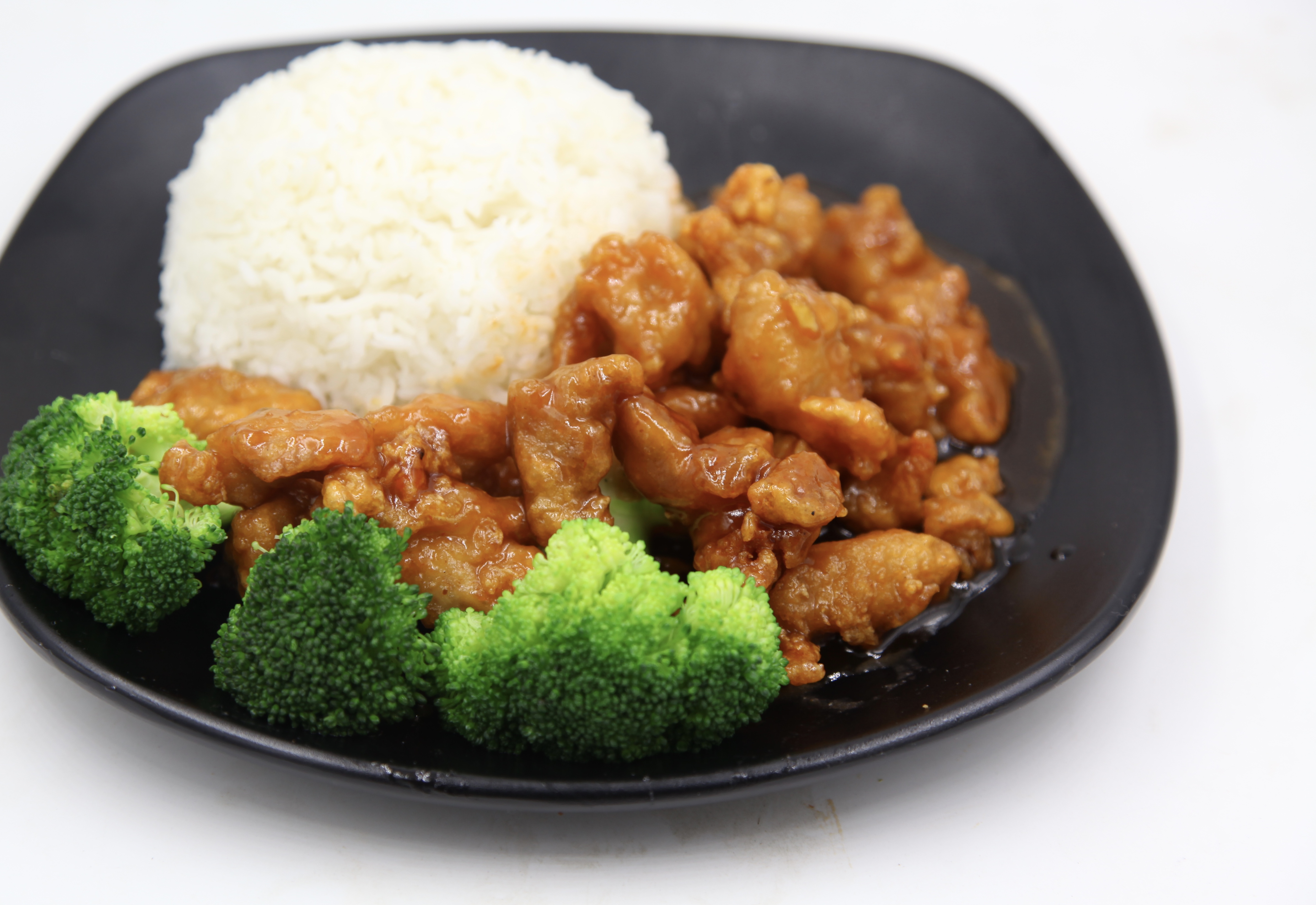 Order （C）General Tso’s Chicken Combo 左宗雞套餐 food online from IQ Kitchen store, Newton Highlands on bringmethat.com