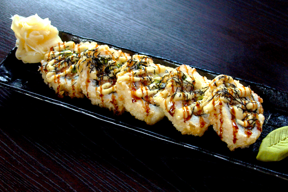 Order Deep Fried Albacore Roll food online from Bishamon Japanese Restaurant & Karaoke Lounge store, Covina on bringmethat.com