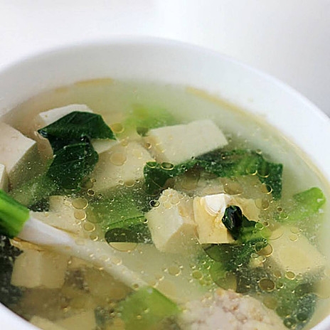 Order Clear Broth Soup food online from Thai Chili Restaurant store, Salem on bringmethat.com