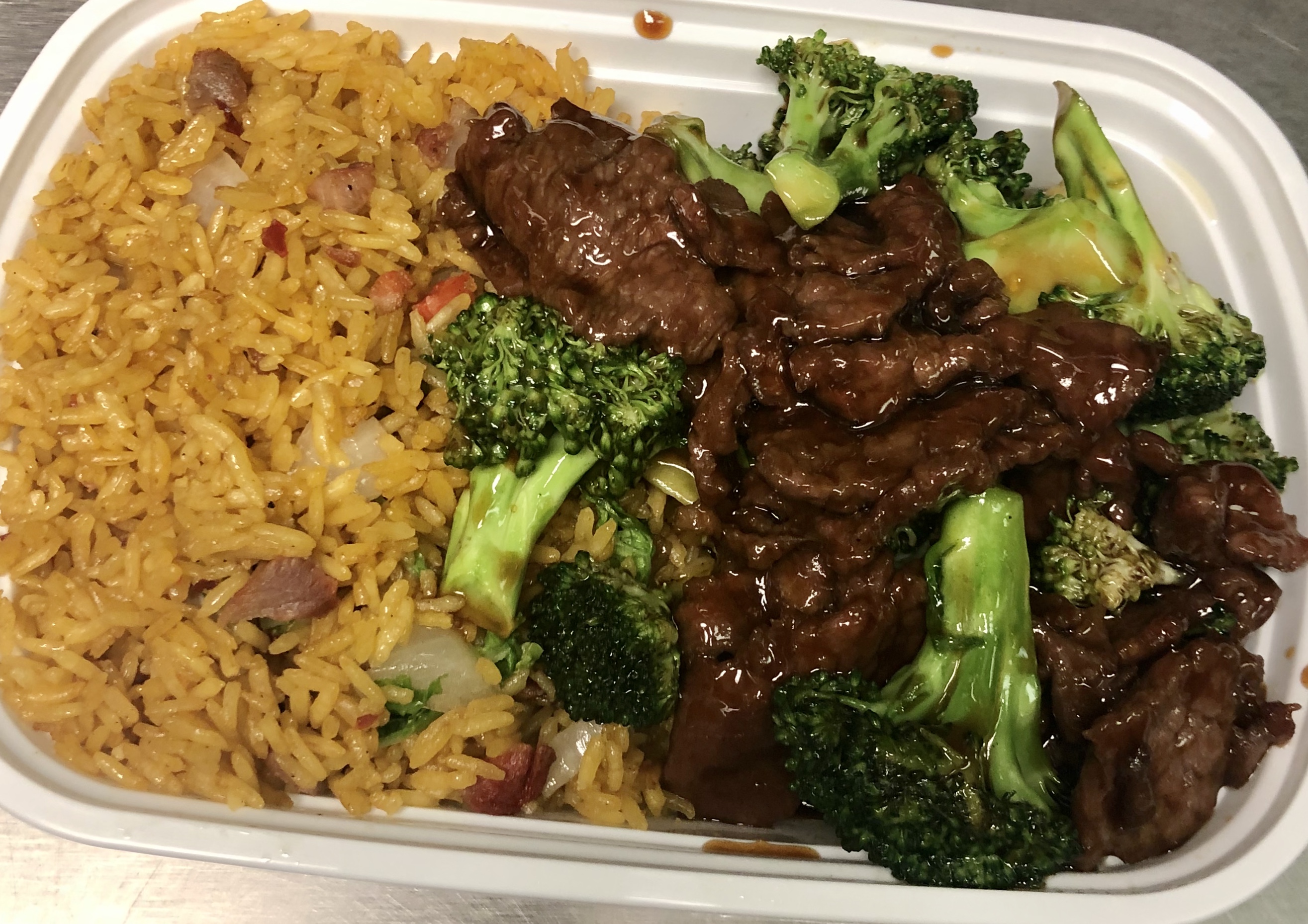 Order C2. Beef with Broccoli Combo food online from China Star store, Dunbar on bringmethat.com