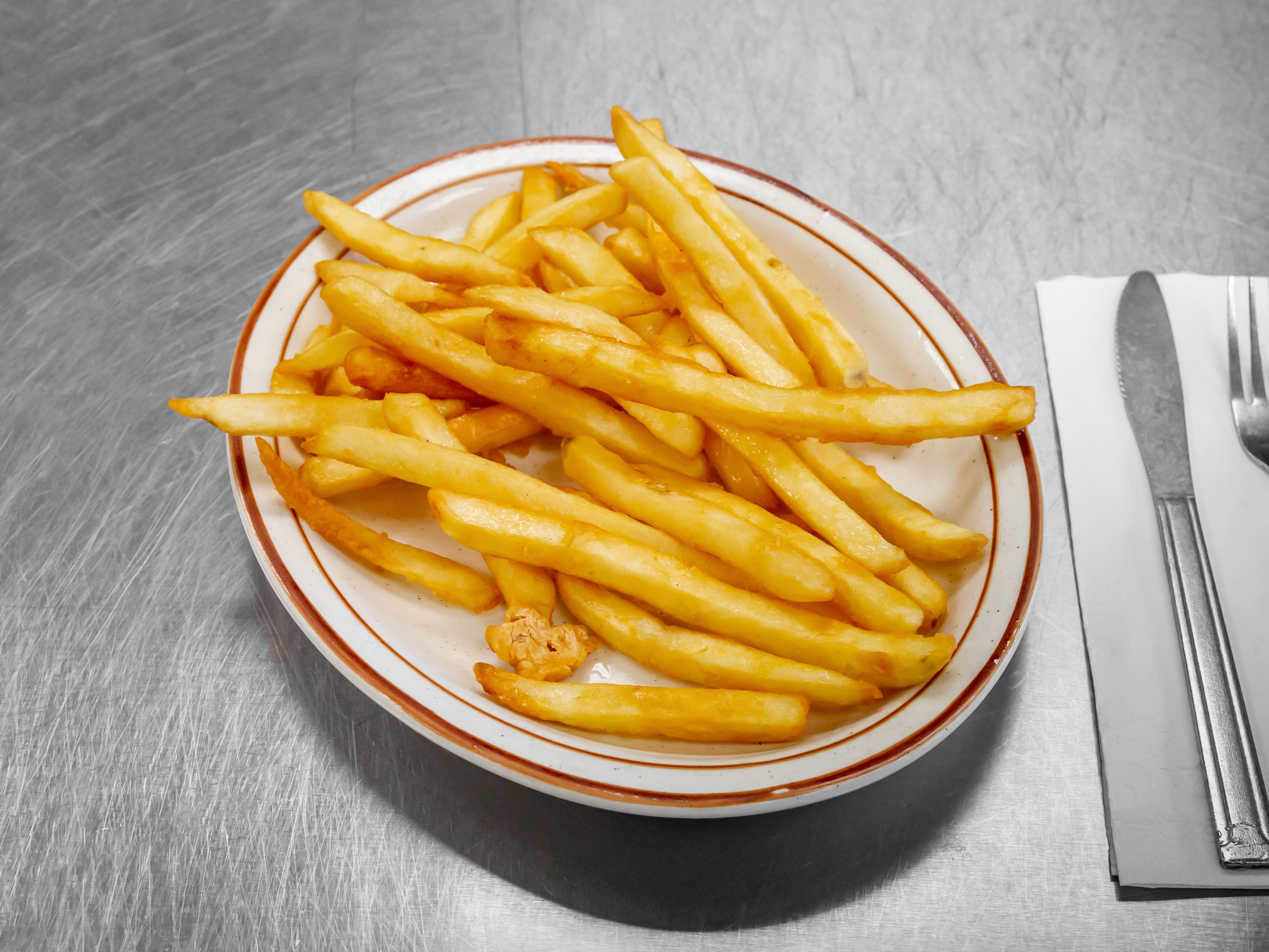 Order French Fries food online from Leda's Coney Island store, Livonia on bringmethat.com