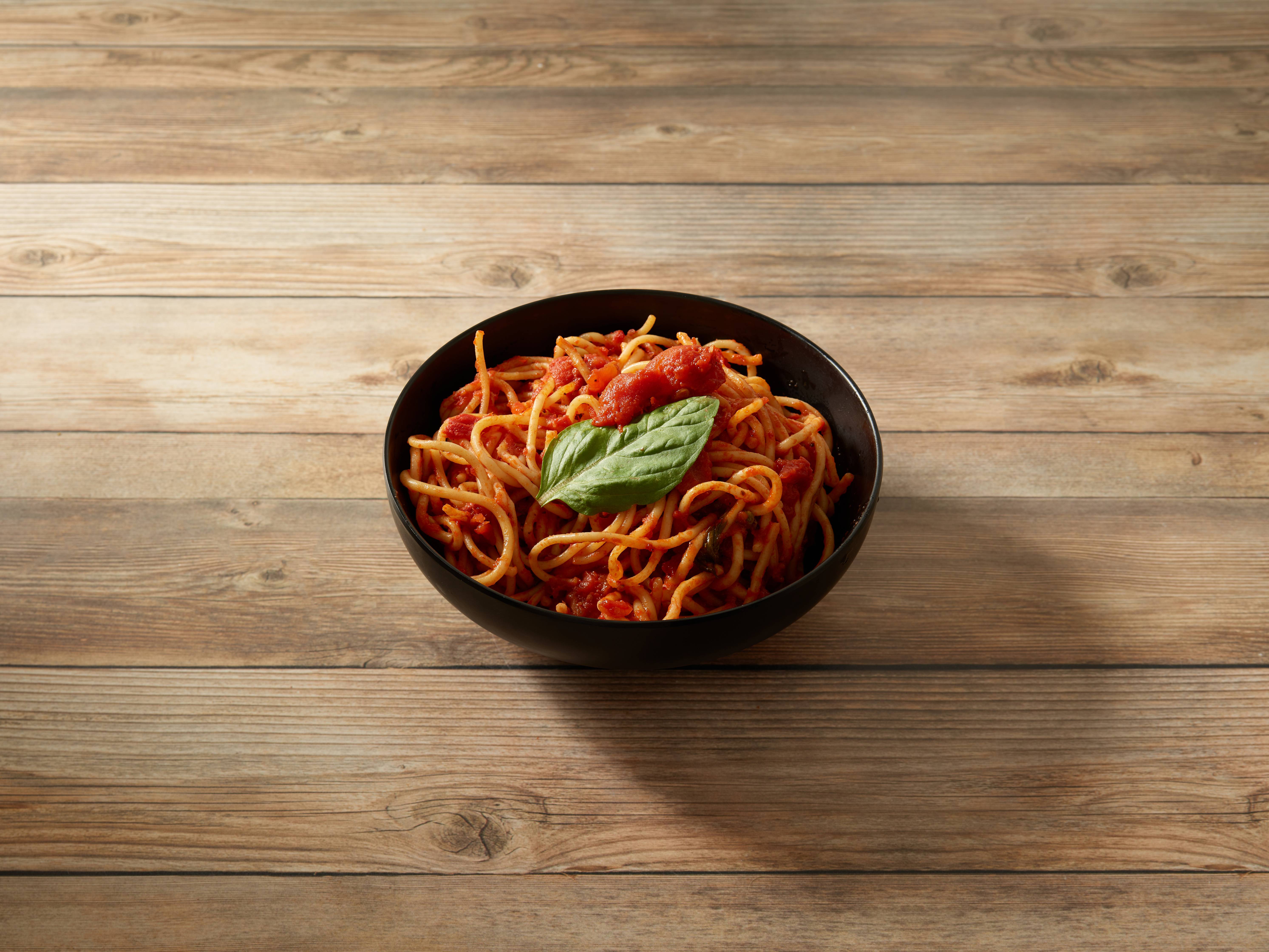 Order Spaghetti Pomodoro Basilico food online from Cafe Zoetrope store, San Francisco on bringmethat.com