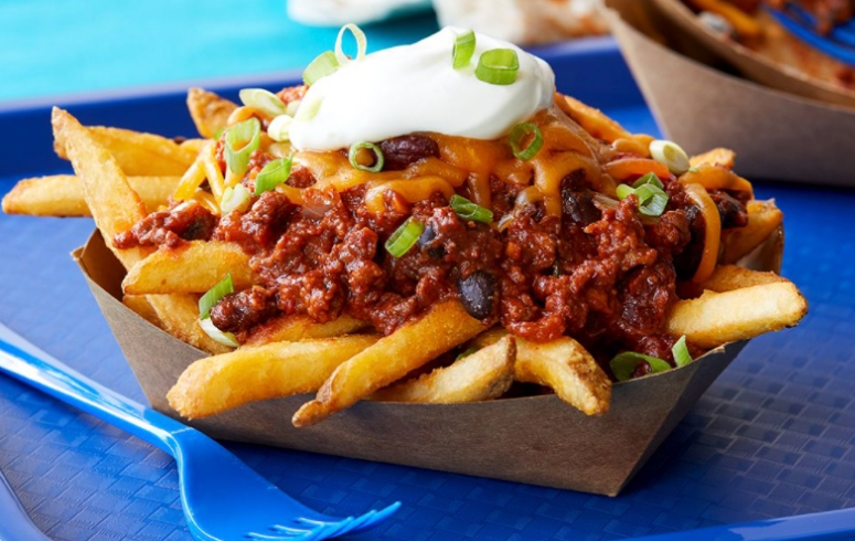 Order Chili Cheese Fries (no beans) food online from Muncheez store, Miami Beach on bringmethat.com