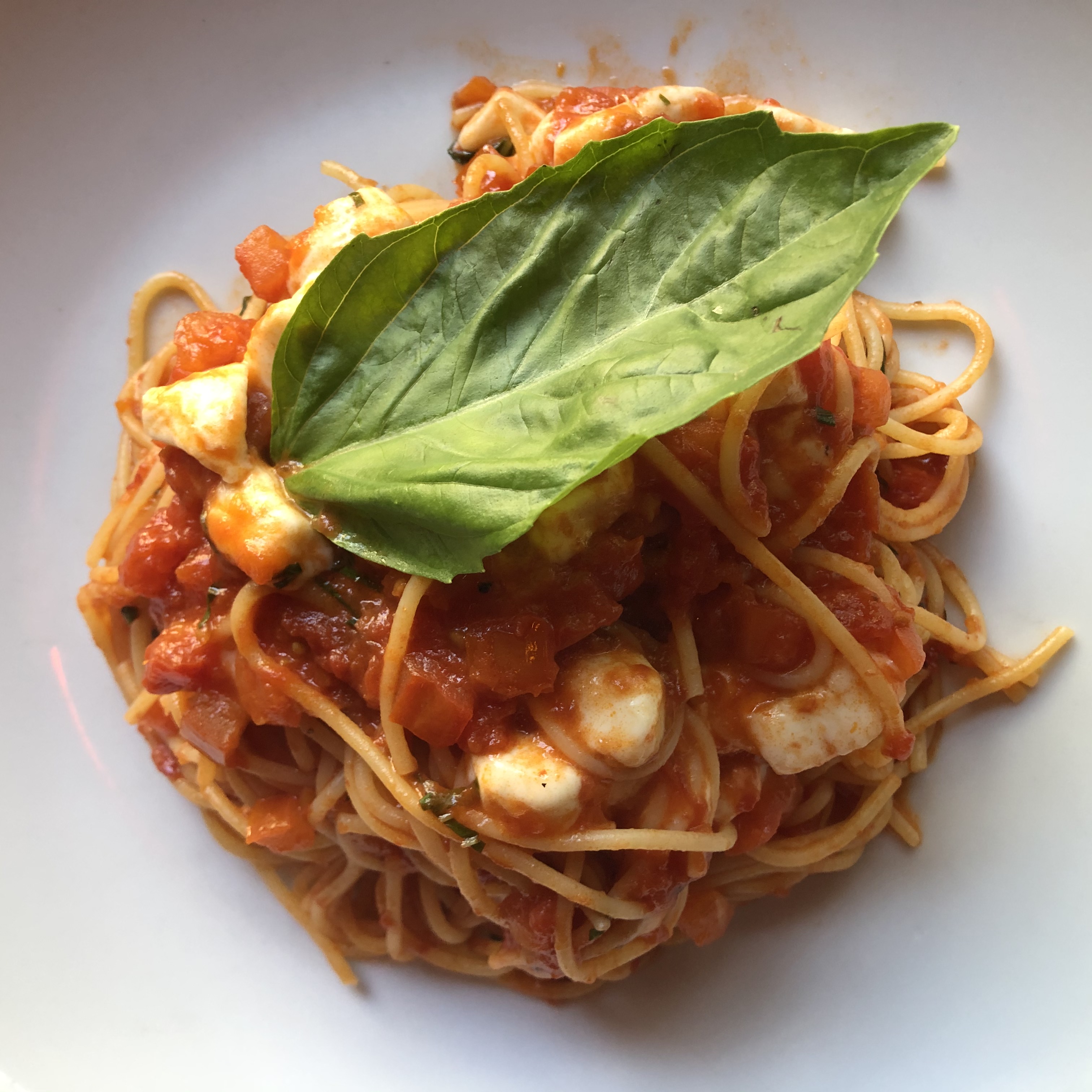 Order Spaghetti alla Crudaiola food online from Piola store, Houston on bringmethat.com