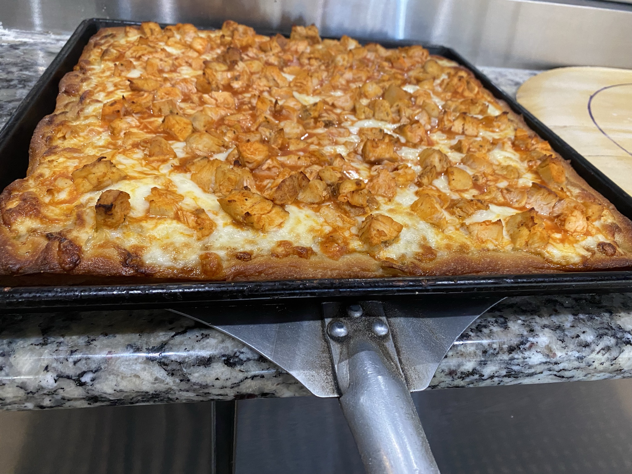 Order 16" Buffalo Chicken Sicilian Specialty Pizza food online from Pepperoni store, Oaklyn on bringmethat.com