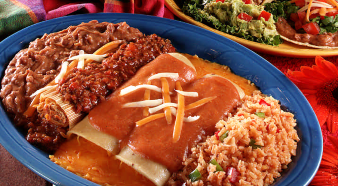 Order Casa Ole Dinner Combo food online from Casa Ole store, Pearland on bringmethat.com