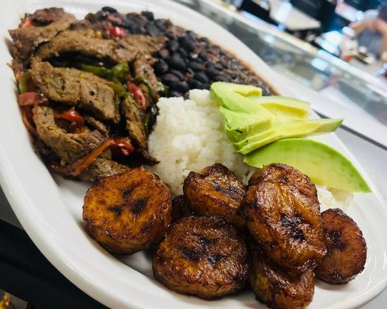 Order Pabellon Criollo food online from Domingo'S Bakery store, Kearny on bringmethat.com