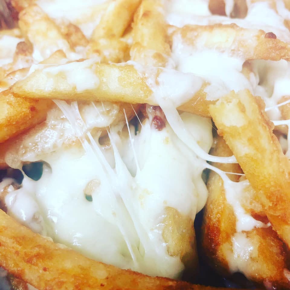 Order Mozzarella Fries - Appetizer food online from Fontana Pizza & Grill store, Exton on bringmethat.com