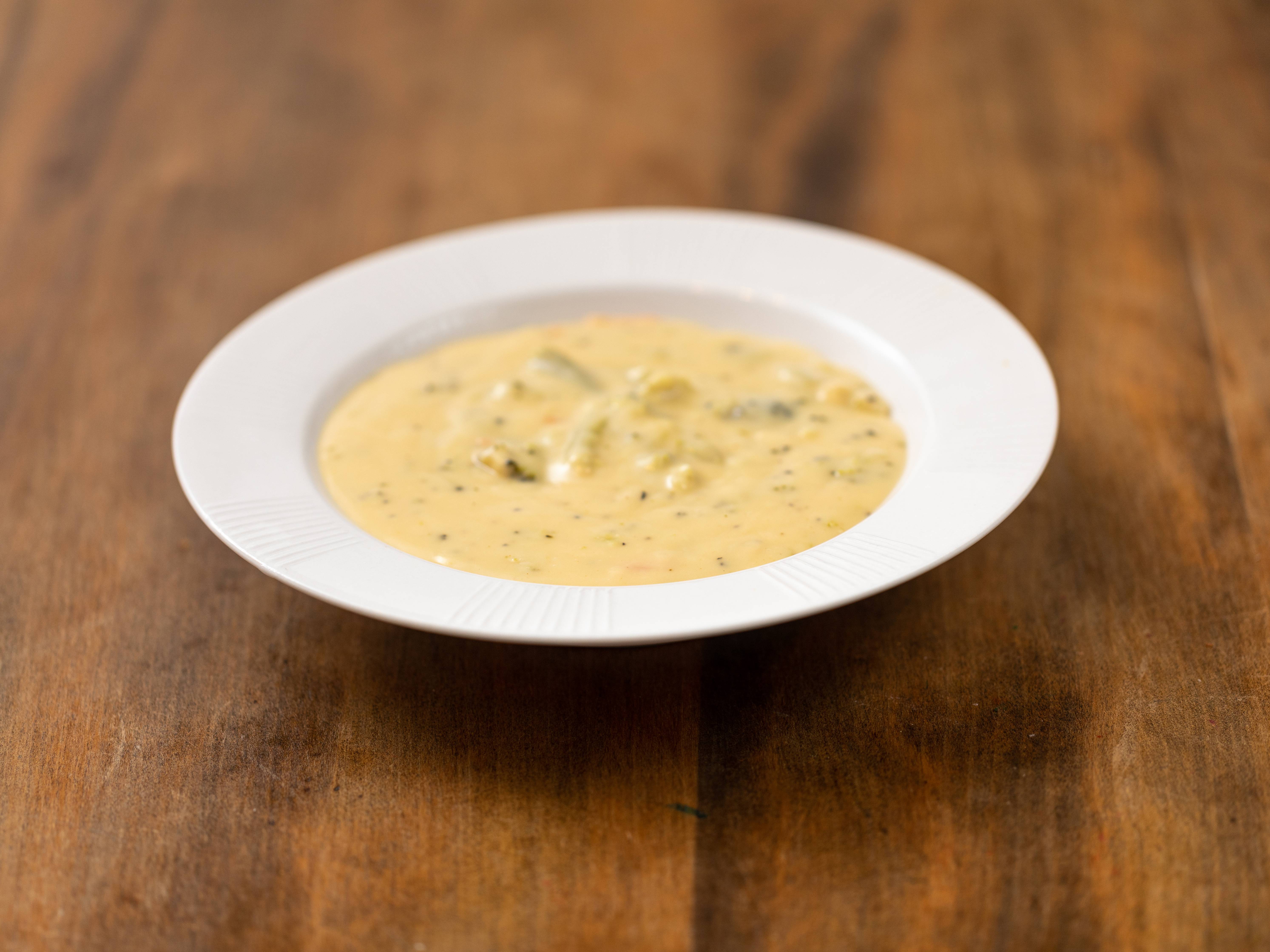 Order Broccoli Cheddar Soup food online from Devon and Blakely store, Washington on bringmethat.com