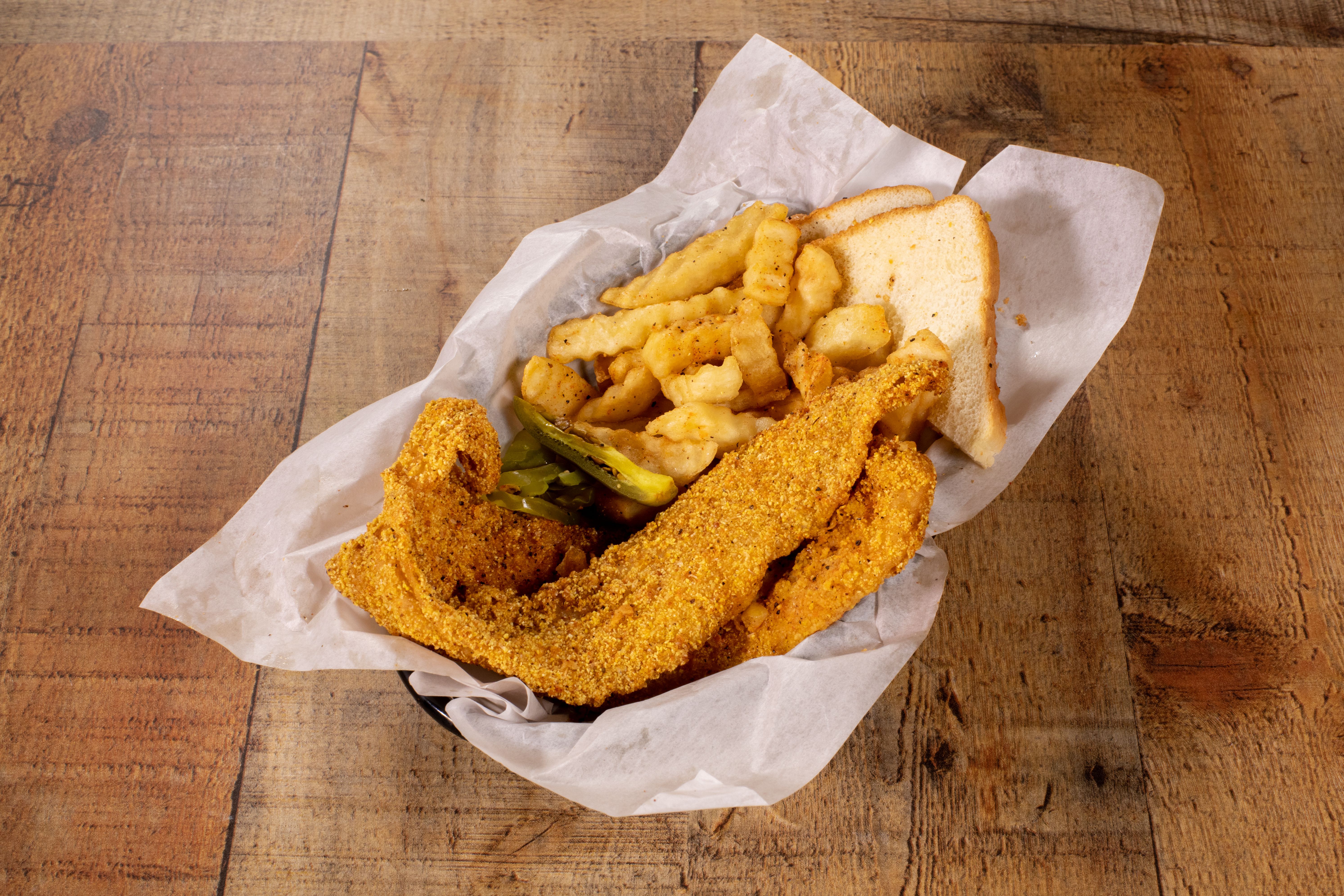 Order Fish Basket food online from Pt's Fried Chicken store, Dallas on bringmethat.com
