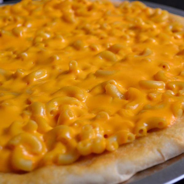 Order Mac and Cheese Pizza food online from Ametis Pizza store, Clifton on bringmethat.com