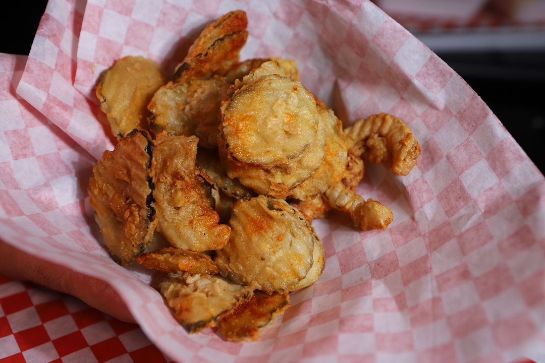 Order Fried Pickles food online from Al Hot Chicken store, Los Angeles on bringmethat.com