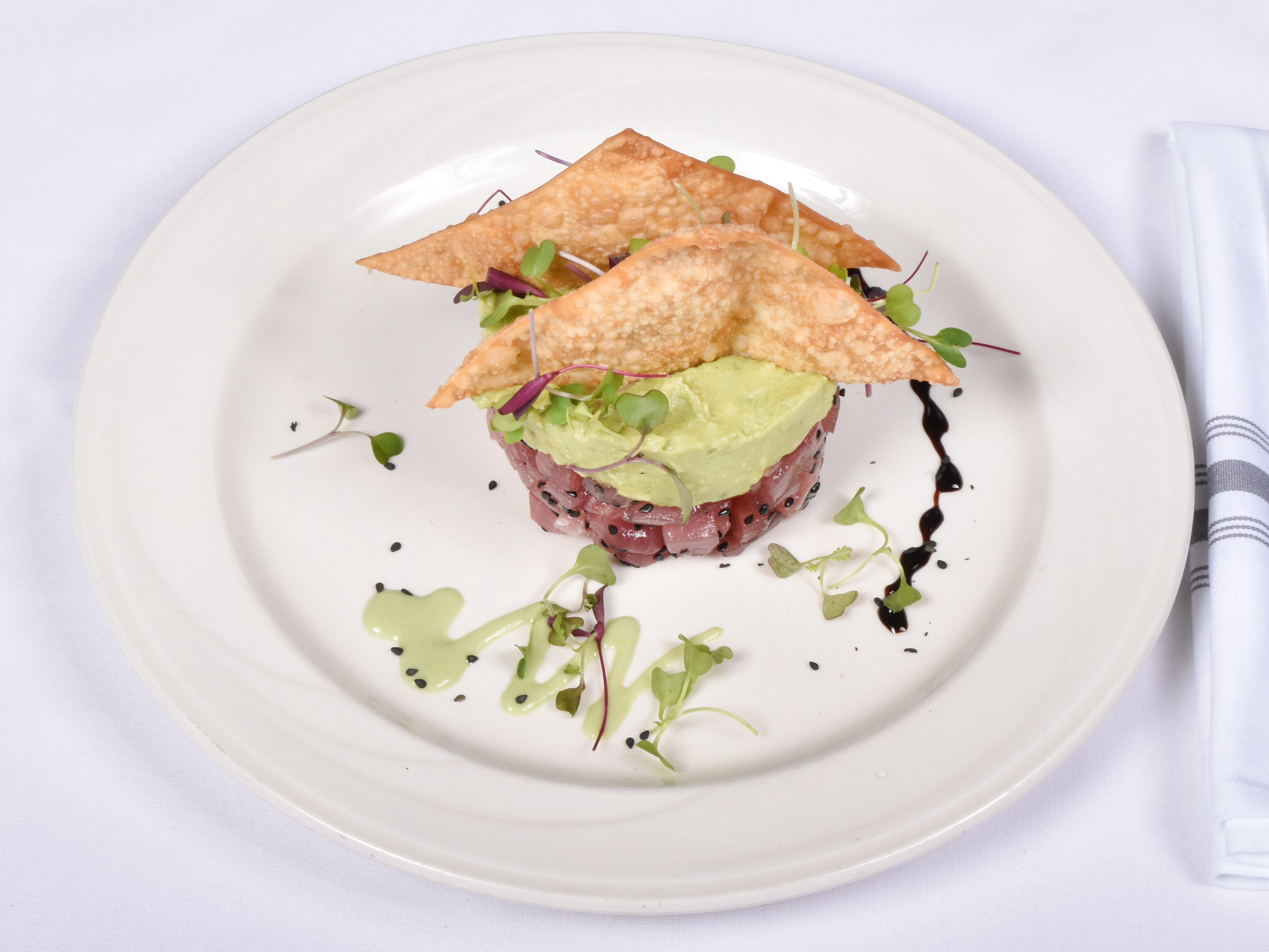Order Big Eye Tuna Tartare food online from Blackstones Grille store, Southport on bringmethat.com