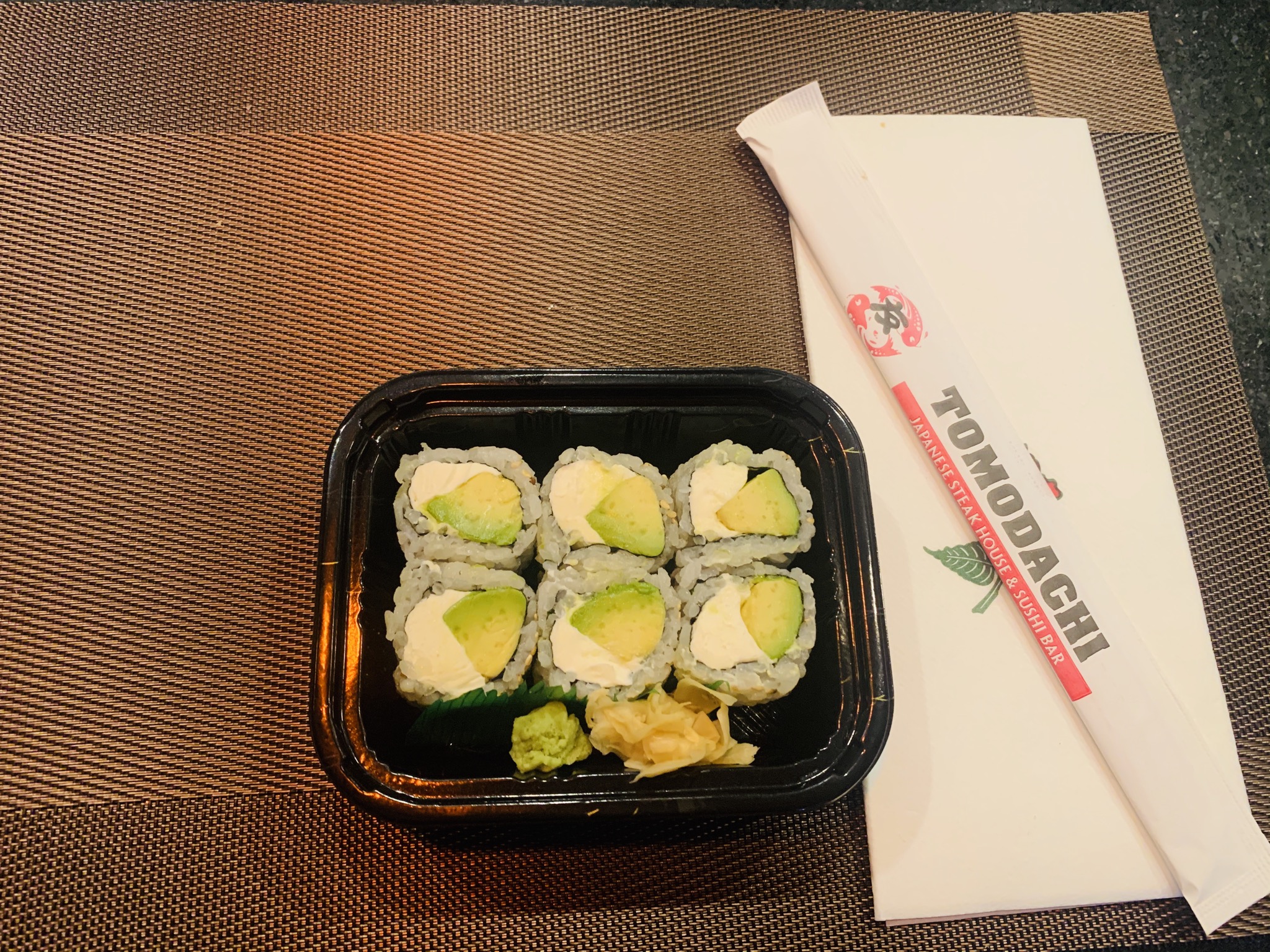 Order 9. Avocado Cheese Roll food online from Tomodachi Japanese Steakhouse & Sushi Bar store, Royersford on bringmethat.com