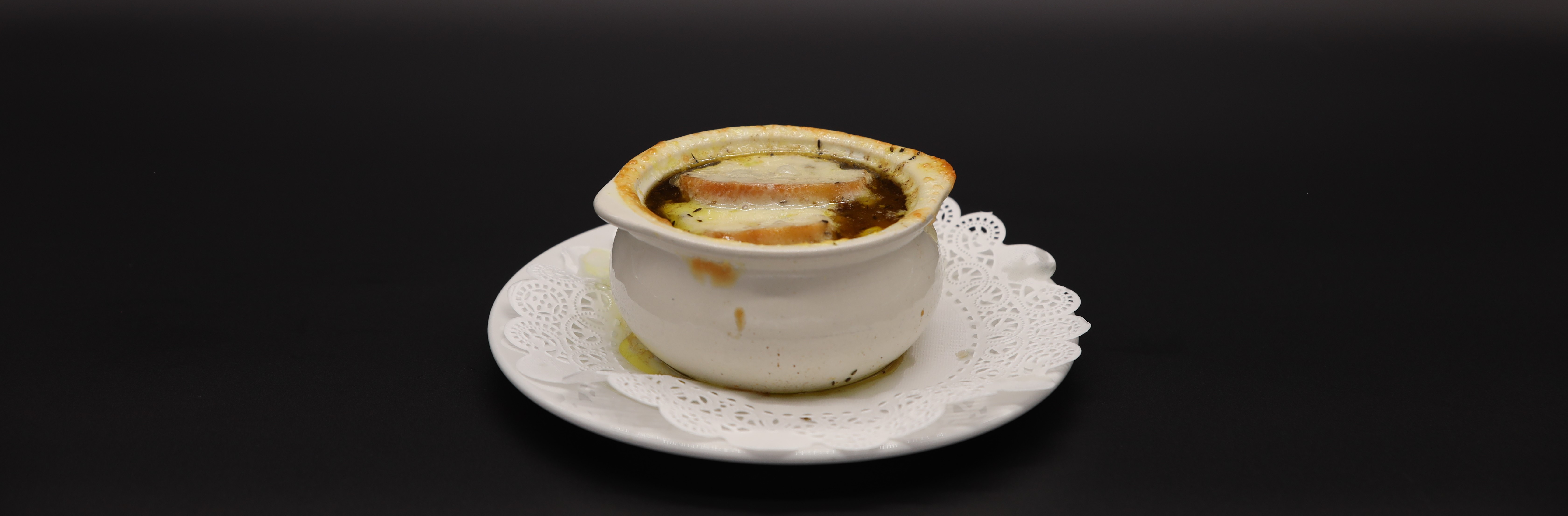 Order Baked French Onion Soup food online from Franchesco's Ristorante store, Rockford on bringmethat.com