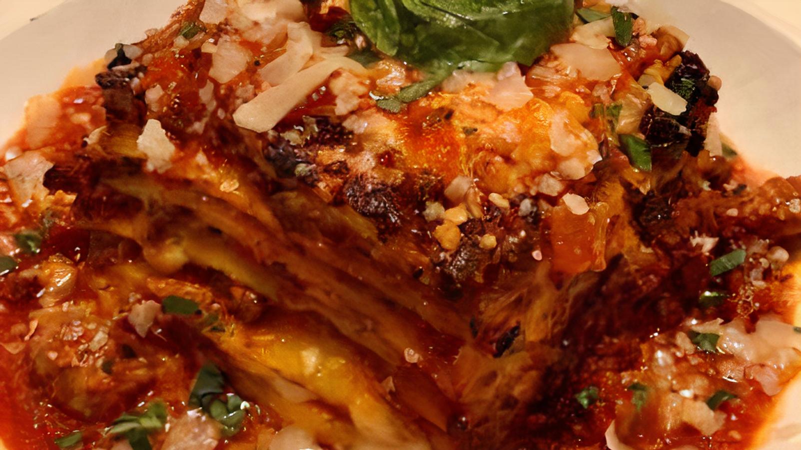 Order Lasagna Filetto Bolognese food online from Stella Alpina Osteria store, Burlingame on bringmethat.com