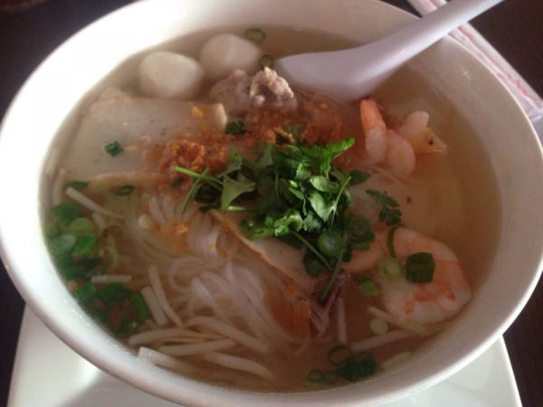 Order 68. House Noodle Soup food online from Nine & Nine Thai Kitchen store, Pasadena on bringmethat.com