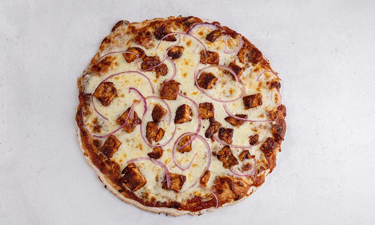 Order BBQ Chicken Pizza food online from Renee's gourmet pizzeria store, Troy on bringmethat.com
