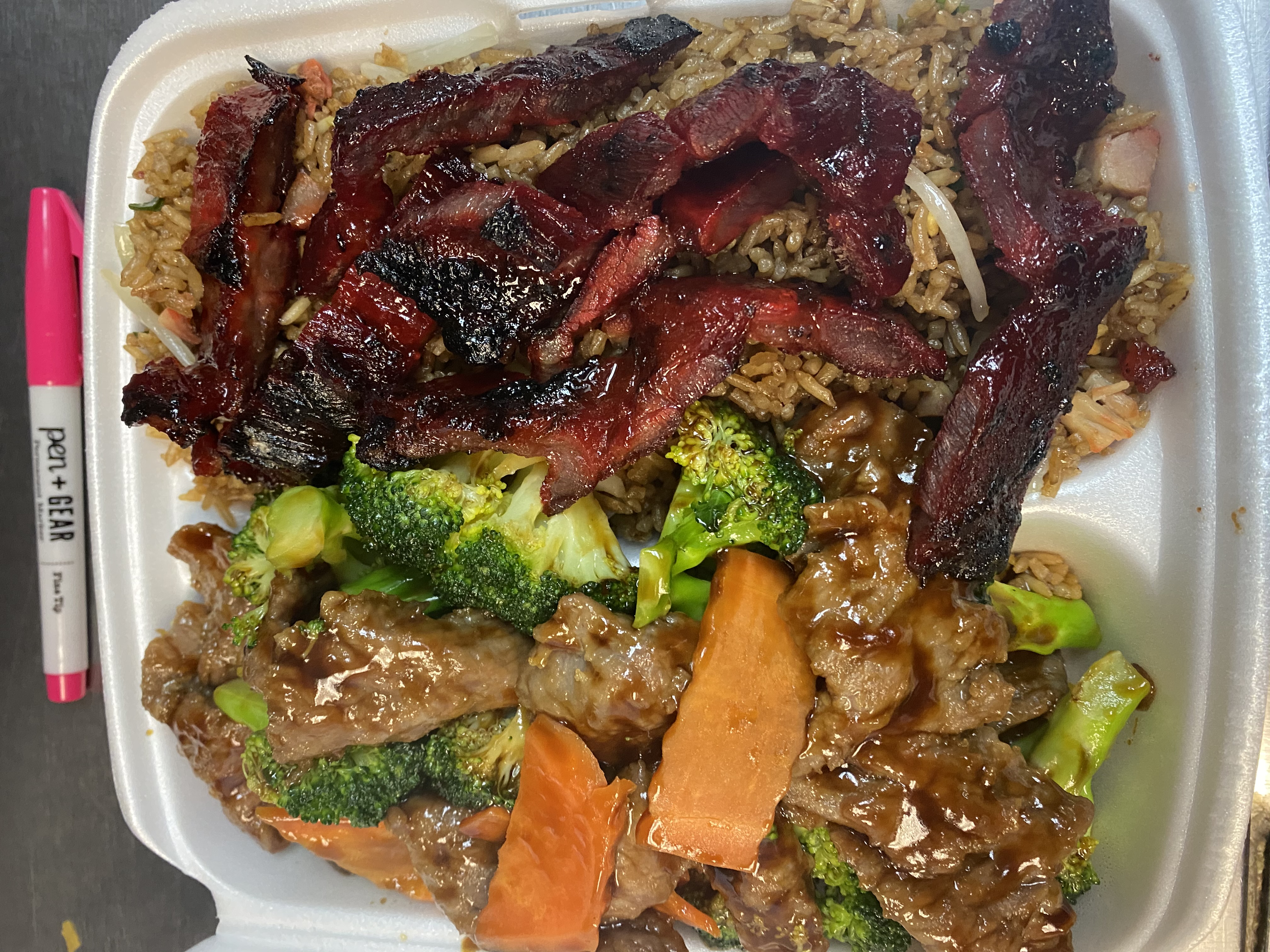 Order C2. Beef with Broccoli (Combo Plate) food online from Peking Garden store, Leominster on bringmethat.com