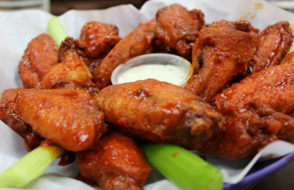 Order Chicken Wings food online from Louisiana Fish House store, Houston on bringmethat.com