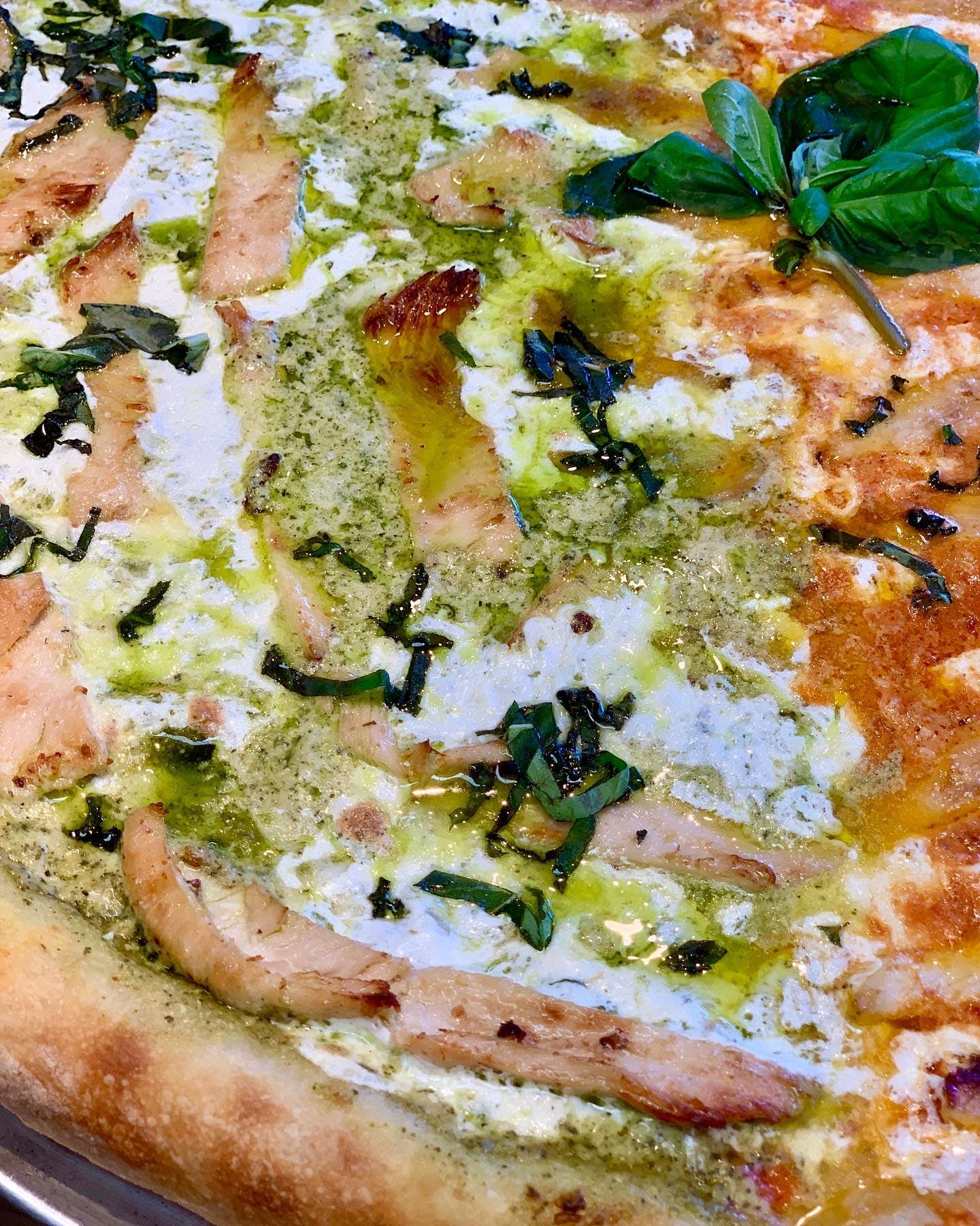 Order Pesto Pizza with Grilled Chicken - Small 12" food online from Pat D Pizza store, Howell Township on bringmethat.com