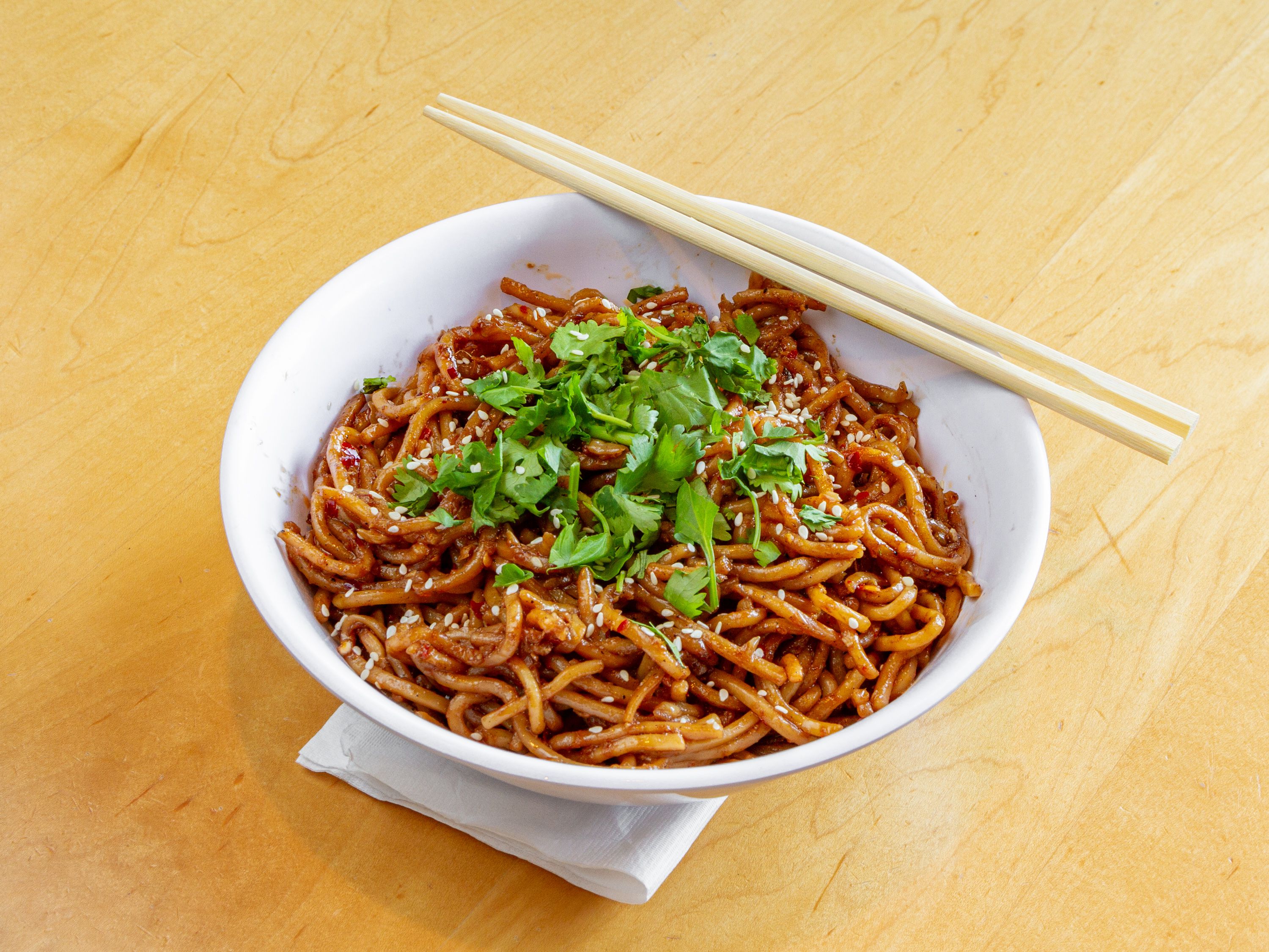 Order Sizzling Garlic Dry Noodle food online from C.I. Chu Mongolian Bbq store, Tucson on bringmethat.com