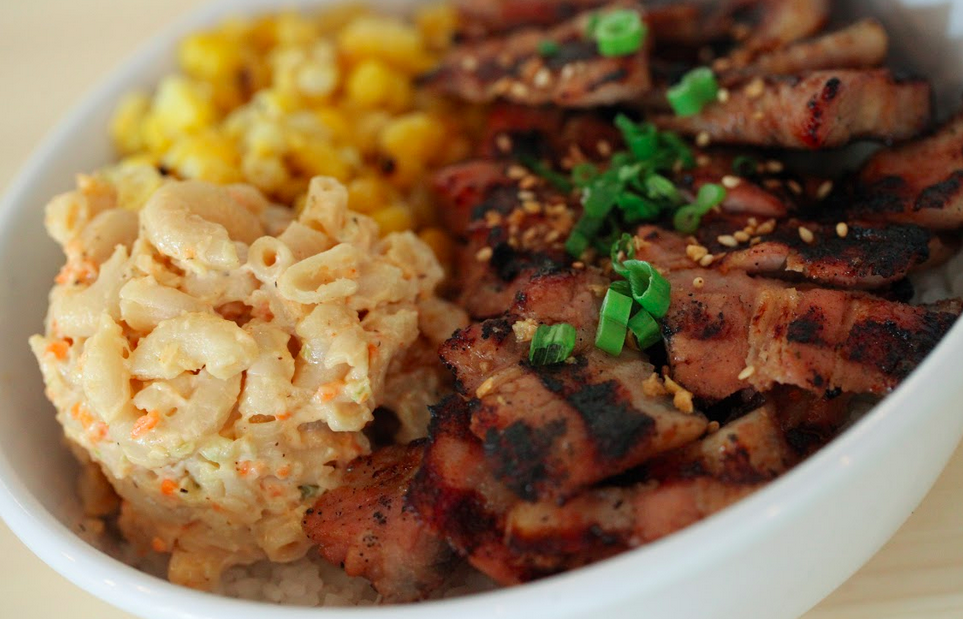Order Lunch: BBQ Pork food online from Makana store, New York on bringmethat.com