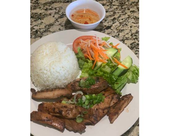 Order Grilled Chicken Rice Plate (Comgànuóng) food online from Pho Lee store, Escondido on bringmethat.com
