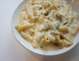Order Chicken Tetrazzini food online from Zazzo'S Pizza store, Westmont on bringmethat.com