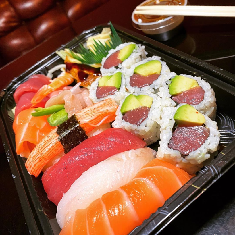 Order Sushi and Sashimi for 1 and Traditional Roll food online from Sushi sushi store, New York on bringmethat.com