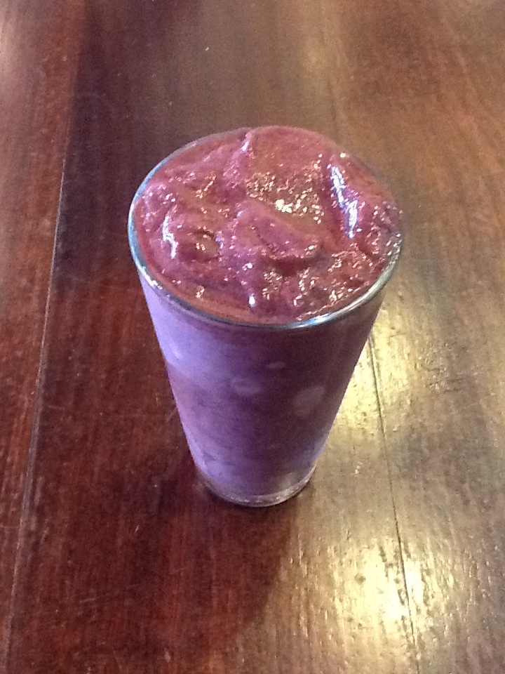 Order Açaí Smoothie food online from Sabor Brazilian Grill store, San Diego on bringmethat.com