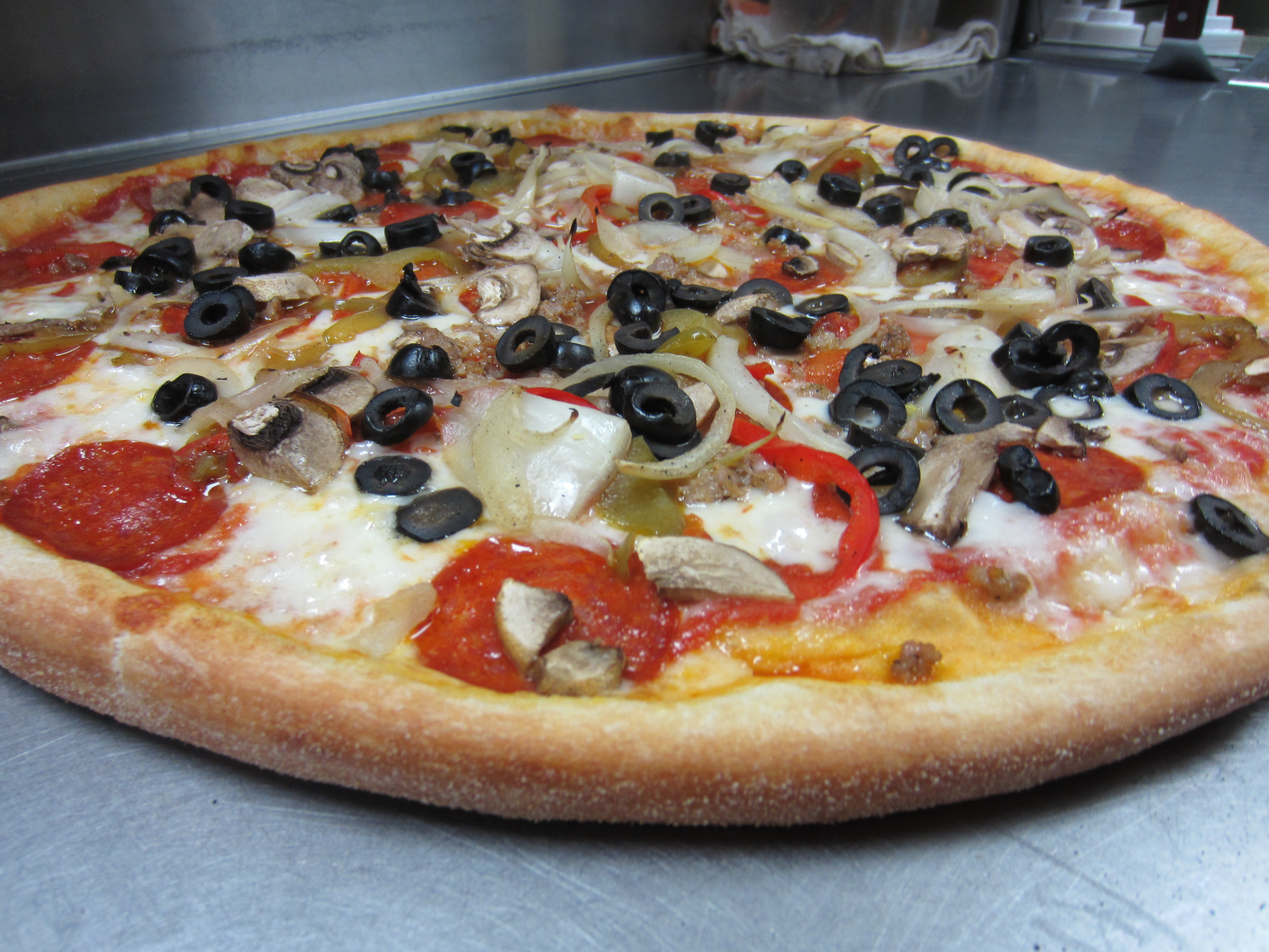 Order Godfather Pizza food online from Mario's Original Pizza & Pasta store, Baltimore on bringmethat.com