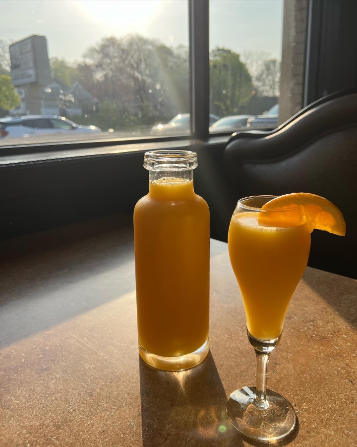 Order Bottomless Mimosa food online from The Coop store, Waukesha on bringmethat.com