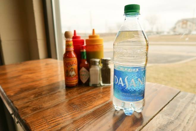 Order Dasani Water food online from Scott's Kitchen and Catering at Hangar 29 store, Kansas City on bringmethat.com
