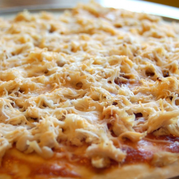 Order Chicken Pizza food online from Sicily Pizza store, Daytona Beach on bringmethat.com
