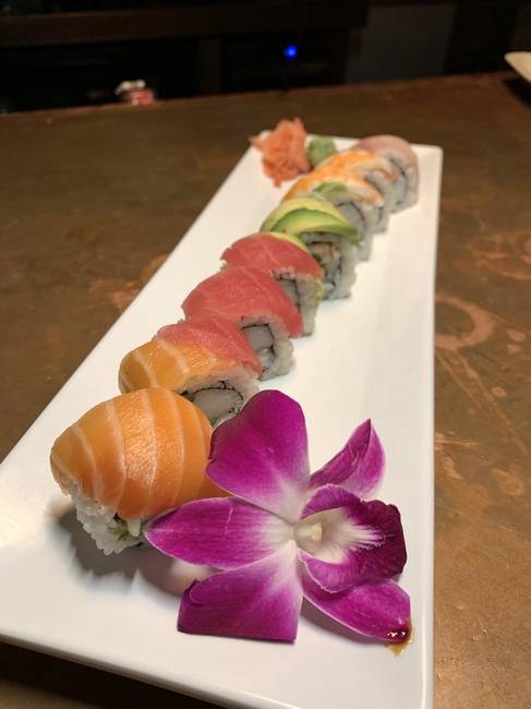 Order Rainbow Roll food online from Blufin Sushi store, Grosse Pointe Farms on bringmethat.com