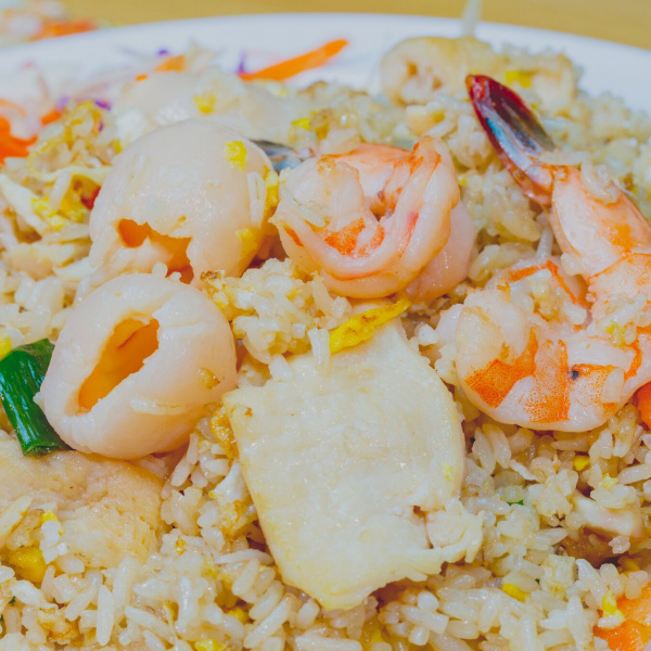Order F4. Lychee Fried Rice food online from Mango thai cuisine store, West Newton on bringmethat.com