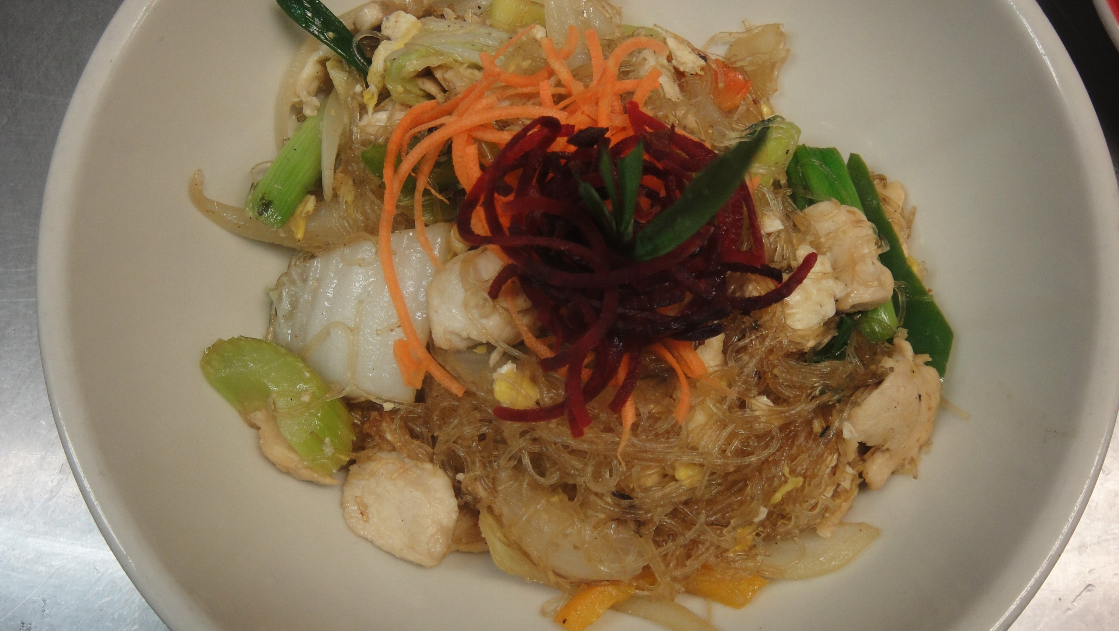 Order N5. Ped Woon Sen food online from Cha-Ba Thai Cuisine store, Long Beach on bringmethat.com