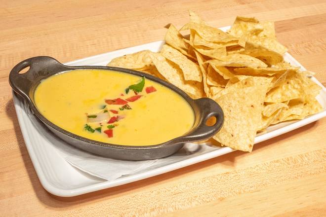 Order Chile Con Queso food online from Rio Grande Mexican Restaurant store, Boulder on bringmethat.com