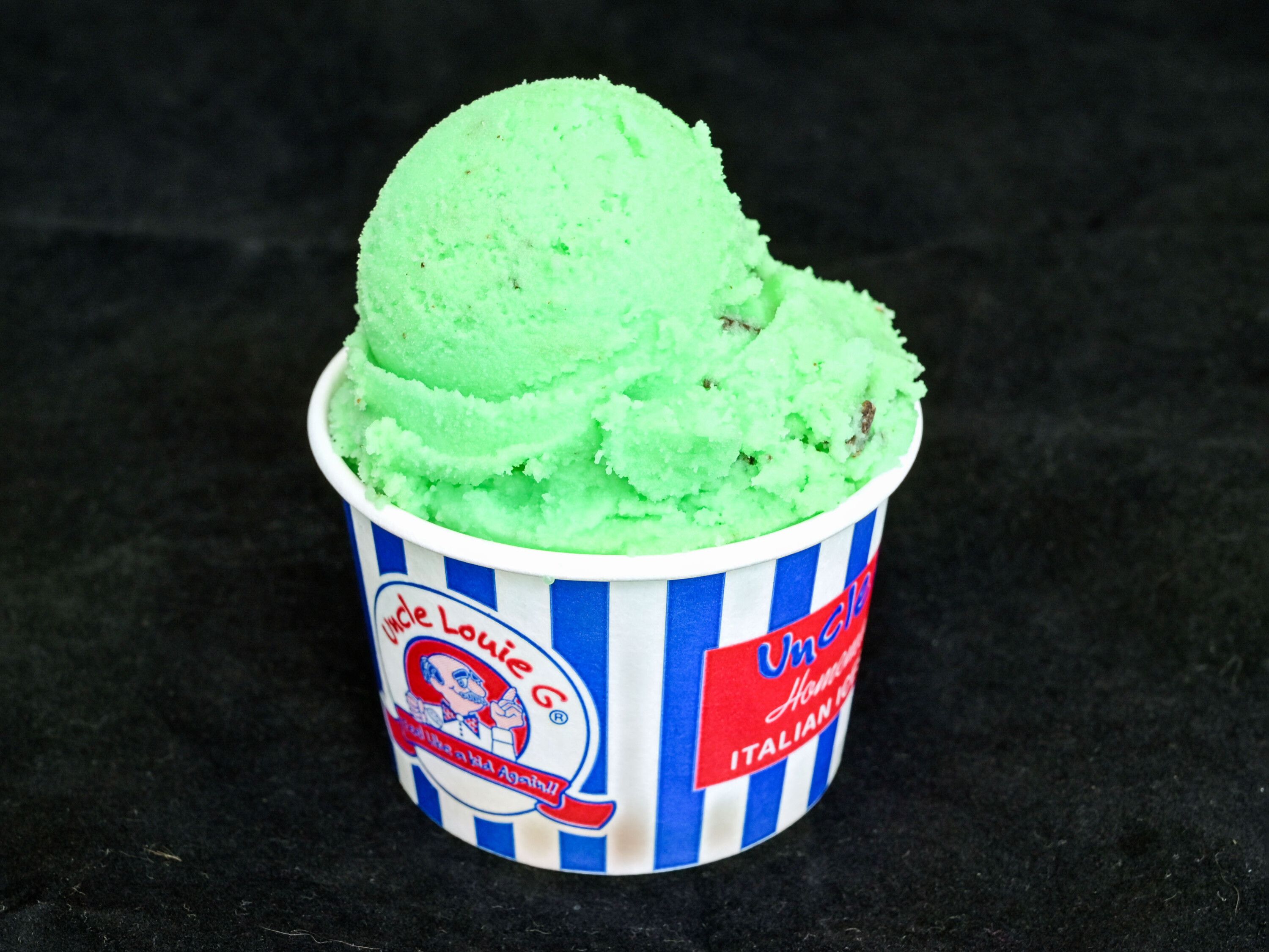 Order Non-Dairy Large Mint Chocolate Chip  food online from Uncle Louie G Ices And Ice Cream store, Ramsey on bringmethat.com