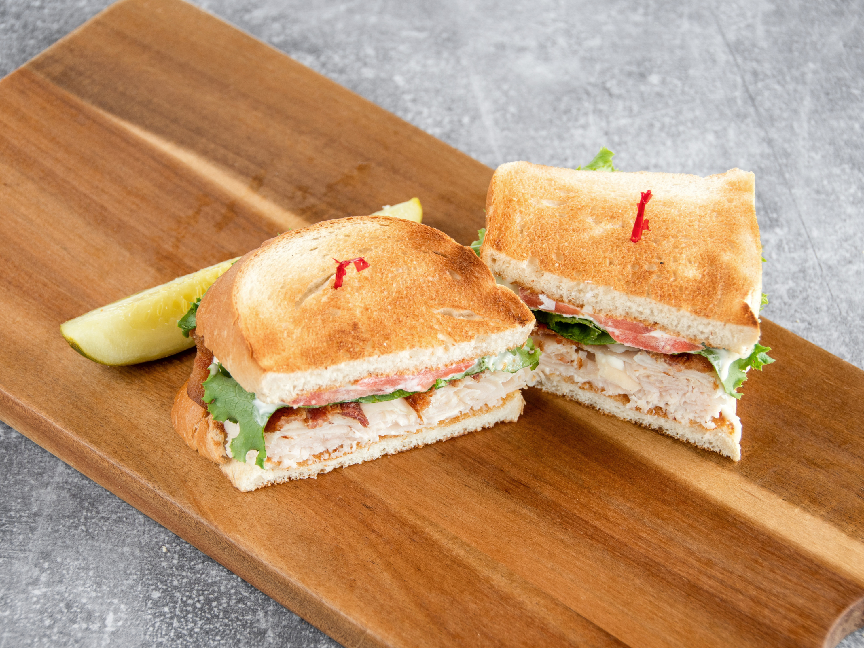 Order #13. Toasted Turkey Club Sandwich food online from Breakaway Deli store, Troy on bringmethat.com