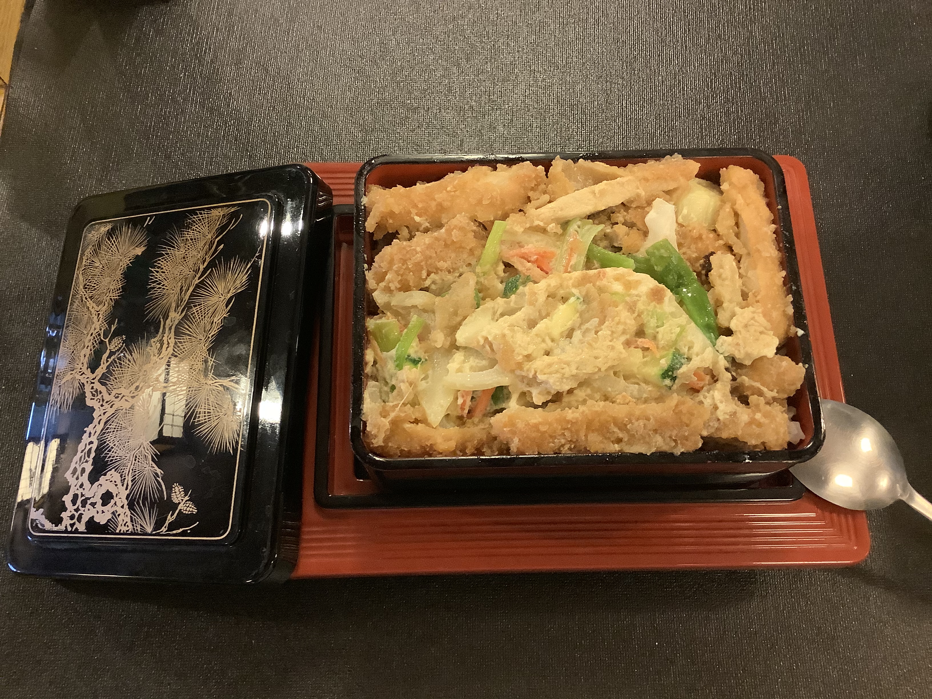 Order Chicken Katsu Don Bowl food online from Ichiban Japanese Restaurant store, Anchorage on bringmethat.com