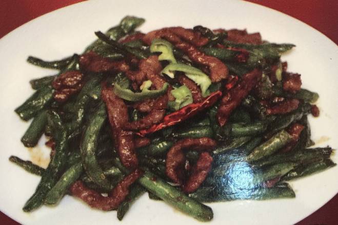 Order Beef with Green Bean food online from Hunan Cafe store, Falls Church on bringmethat.com