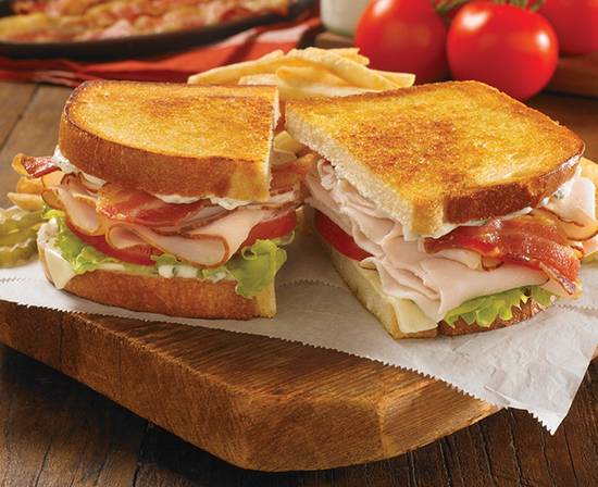 Order Roasted Turkey Bacon Ranch food online from Huddle House store, Fitzgerald on bringmethat.com
